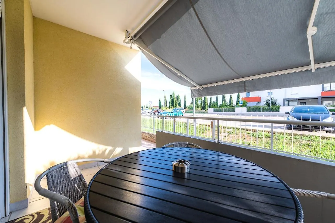 Apartment Lumi Near The Town Center Umag